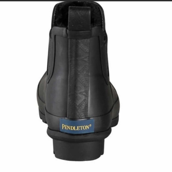 NEW Pendleton Ladies’ Fur Lined Chelsea Rainboot in Black 100% WATERPROOF NIB - Picture 7 of 8